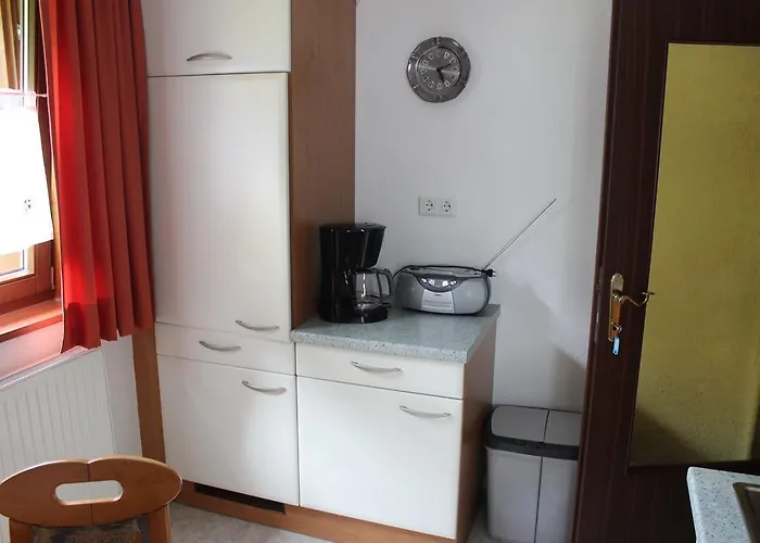 Haus Almrausch Penzion Seefeld in Tirol